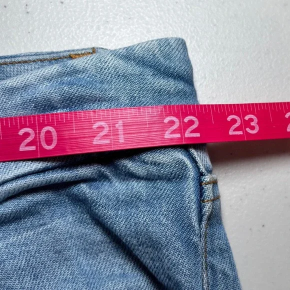 Good American GOOD ICON Indigo Light Wash Distressed Straight Denim Jeans 20 - Picture 8 of 10